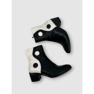 MCLC Black & White Colorblock Yin Yang Circle Ankle Boot Women's Size 8